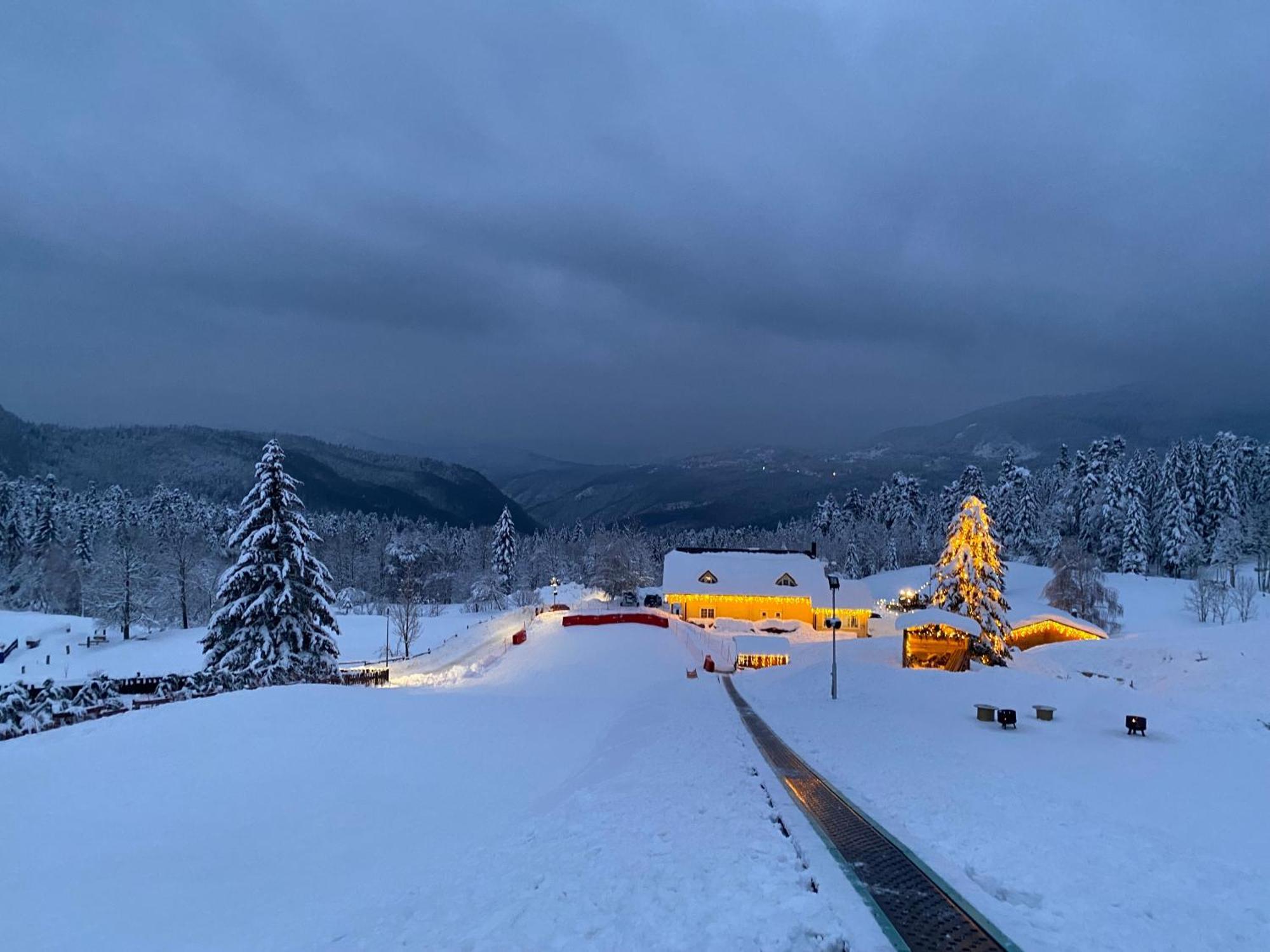 Gorski Park Kupjak المظهر الخارجي الصورة
